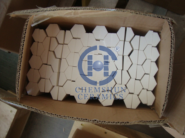 alumina hexagonal tile liner 