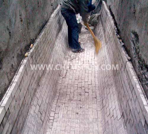 ceramic chute liner